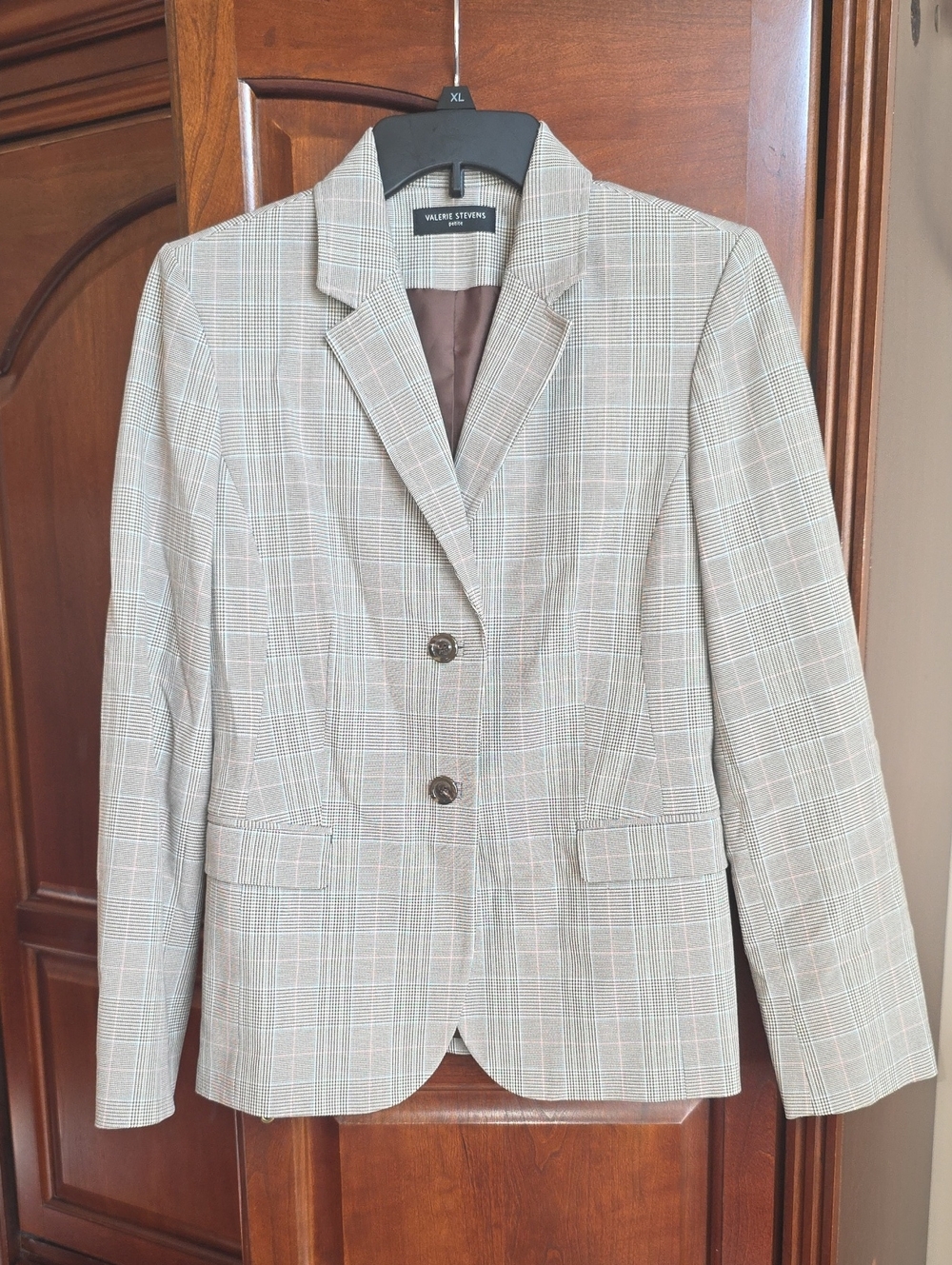 Vtg Valerie Stevens Plaid Blazer in Light Taupe